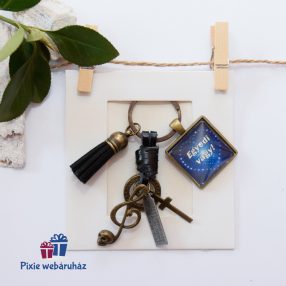   Halálfejes kígyós, antik bronz színű egyedi fényképes kulcstartó vagy táskadísz 