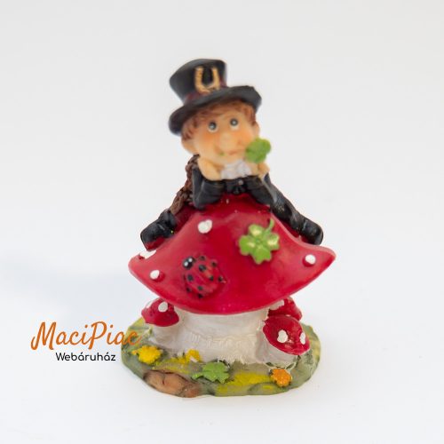 Kéményseprő kerámia figura gombán üldögél Szilveszteri figura