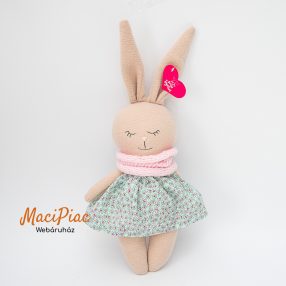   Plüss vagy filc nyúl nagyon aranyos, szoknyában kötött sállal