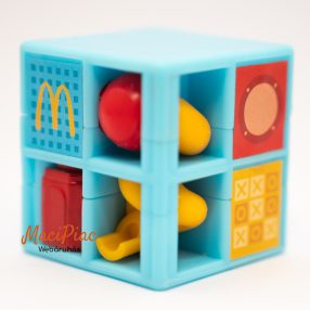   2025-ös McDonald's Lil Miniature kids Playplace játszótér modell figura