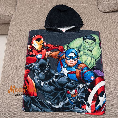 MARVEL színes pamut törölköző, kapucnis pancsó fiúra 