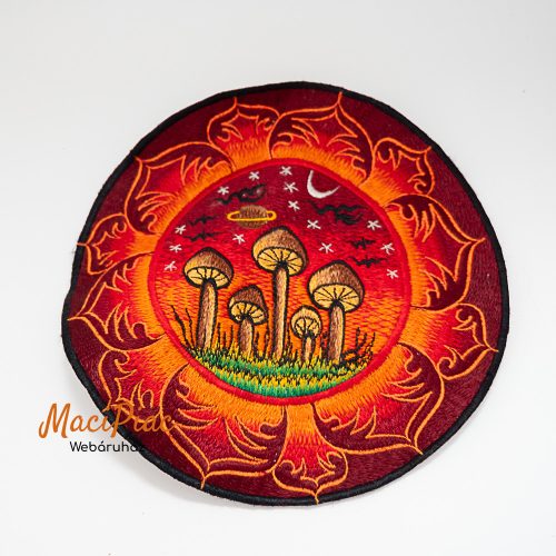Hímzett gomba mintás terítő Egyedi, kézi munka! Handmade Mandala