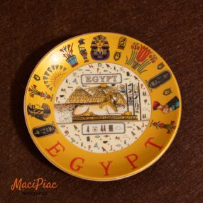   Porcelán kis tányér, tálka Egyiptom mintás jelzett! Falra akasztahtó!