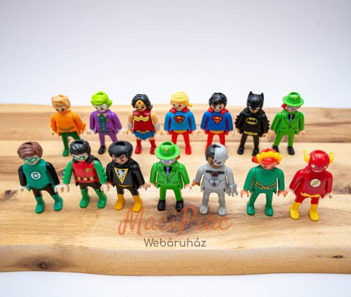 Playmobil kinder műanyag figurák 18 db DC képregényhősök és gonosztevők együtt