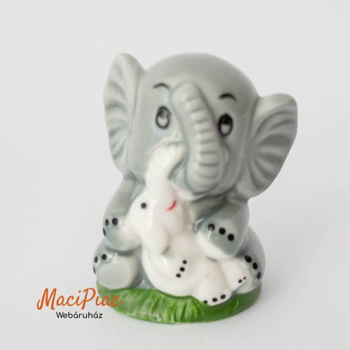 Elefánt kicsinyét öleli porcelán dísztárgy Kézi munka!