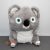 Óriás plüss koala maci nagy csillogó kék szemekkel (India)