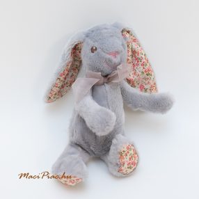   Plüss nyúl, szürke nyuszi virág mintás belső fülekkel, puha, selymes