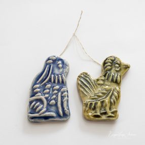   Mázas kerámia mini aksztható állatokat ábrázoló dekorációk