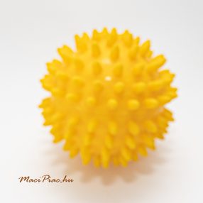 Tüskés masszírozó labda sárga, 7 cm átmérőjű 