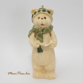   Vintage hatású polirzein akasztható hátizsákkal a hátán mackó, maci (téli természet járó) nipp, dekorációs figura Különlegesség! 