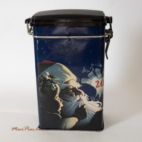   Karácsonyi Szögletes felhajtható csatos tetejű kávés fém doboz 