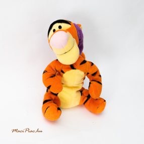   Használt Starbean Disney Micimackó Tigris lila sapkával plüss