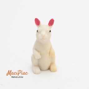 Nyúl figura