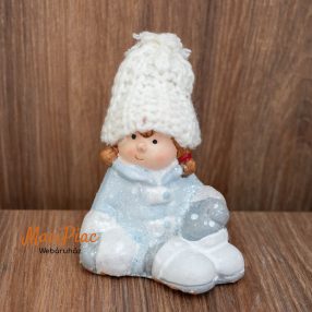   Karácsonyi dekoráció cserép figura, kislány hógolyóval