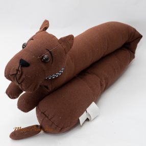 Ajtó és ablaktámasz, szélfogó plüss figurák